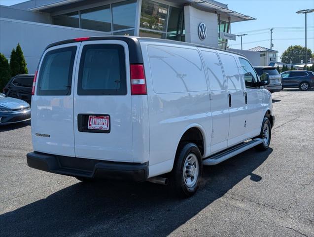 2024 Chevrolet Express Cargo RWD 2500 Regular Wheelbase WT