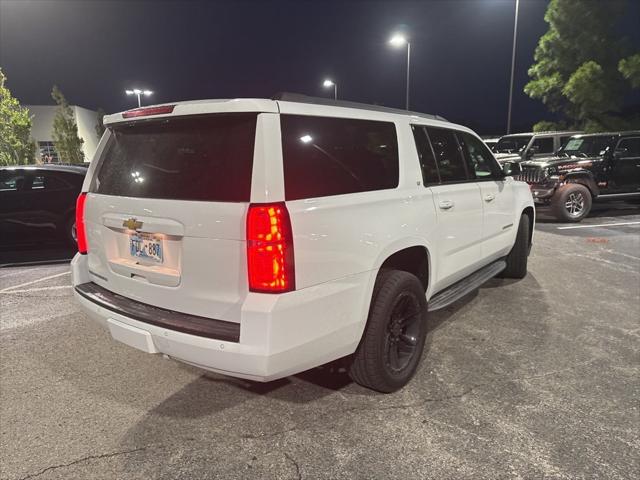 2020 Chevrolet Suburban 4WD LT