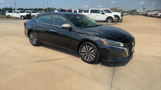 2024 Nissan Altima SV FWD