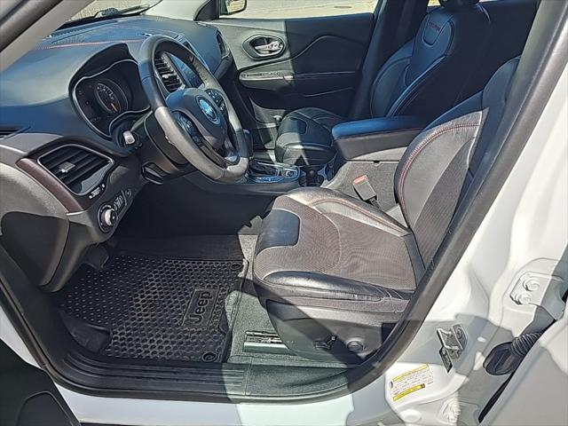 2022 Jeep Cherokee Trailhawk 4x4 2022 Jeep Cherokee Trailhawk 4x4