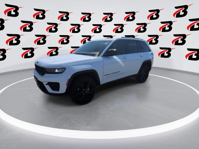 2023 Jeep Grand Cherokee Altitude 4x4