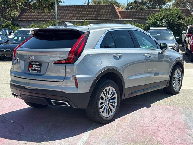 2024 Cadillac XT4 FWD Premium Luxury