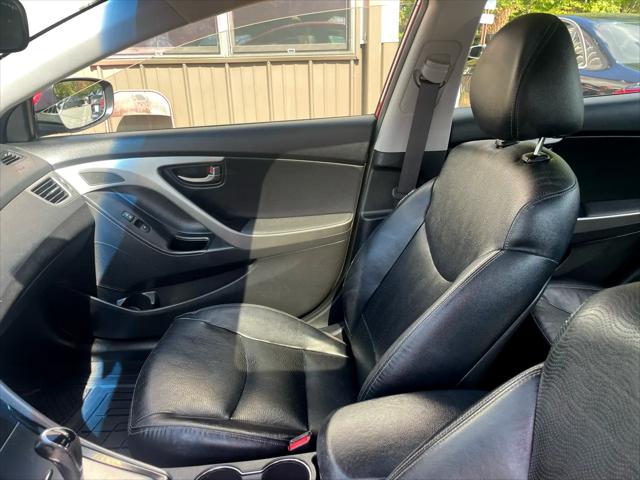 2012 Hyundai Elantra Limited (Ulsan Plant)