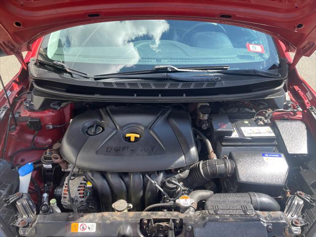 2012 Hyundai Elantra Limited (Ulsan Plant)