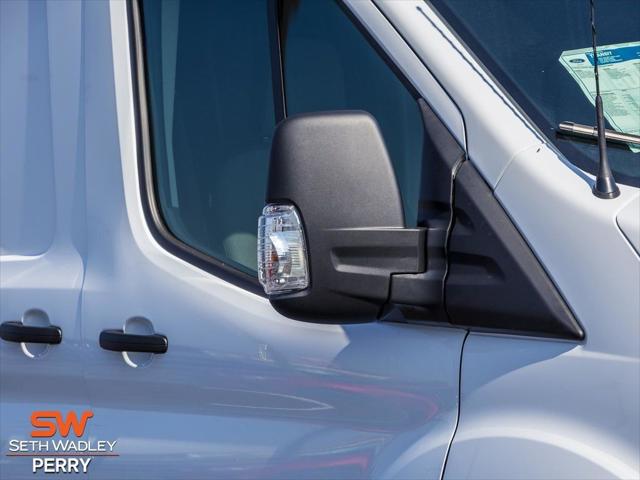 2025 Ford Transit Cargo Van Base