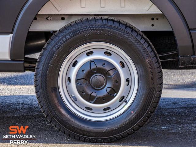 2025 Ford Transit Cargo Van Base