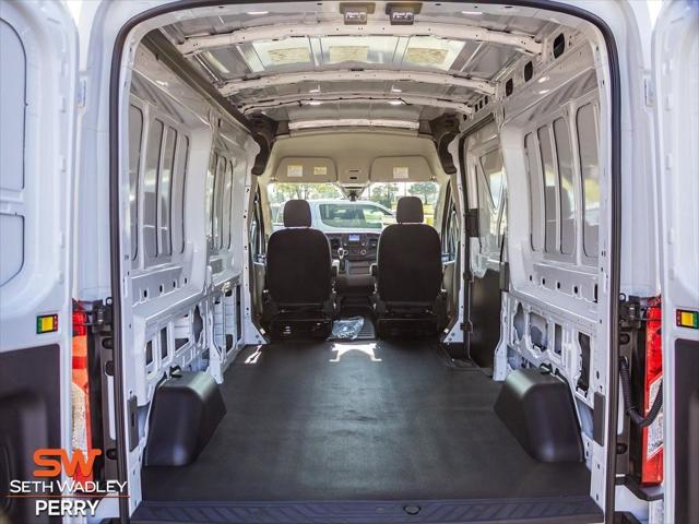2025 Ford Transit Cargo Van Base