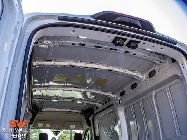 2025 Ford Transit Cargo Van Base