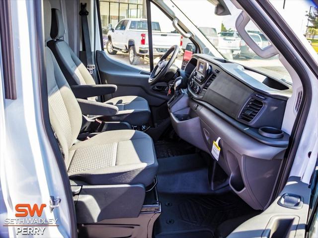 2025 Ford Transit Cargo Van Base