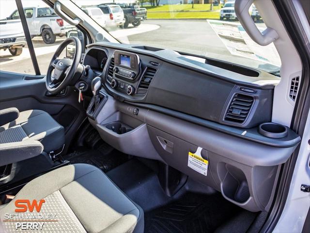 2025 Ford Transit Cargo Van Base