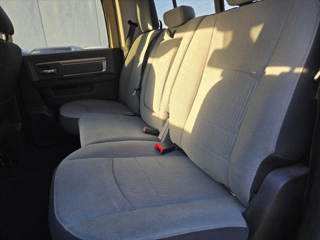 2023 Ram 1500 Classic SLT Crew Cab 4x4 5'7" Box