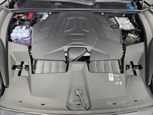2025 Porsche Cayenne Unknown
