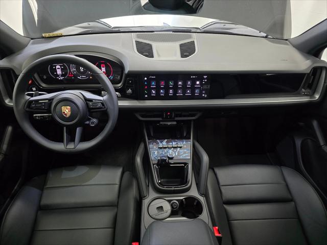 2025 Porsche Cayenne Unknown