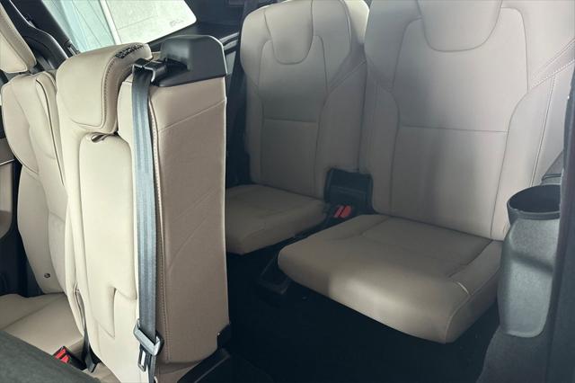 2026 Volvo XC90 Plus, B6 AWD Gas (mild hybrid), Gasoline, Bright, 7 Seats