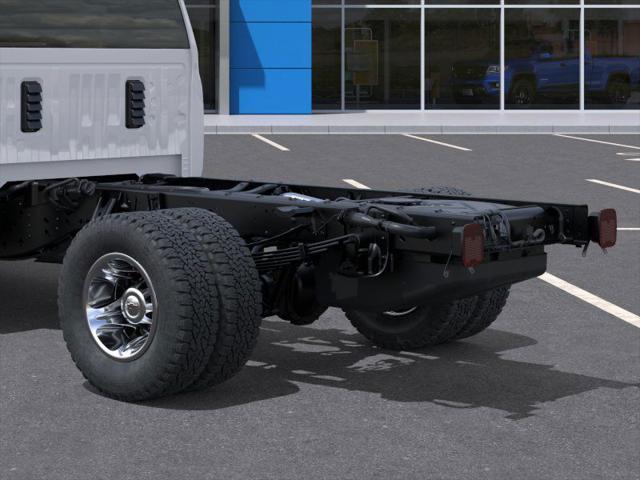 2026 Chevrolet Silverado 3500HD Chassis LT