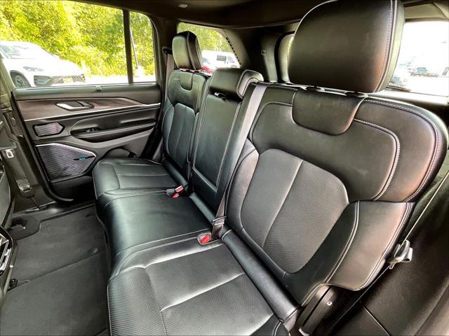 2022 Jeep Grand Cherokee Overland 4x4