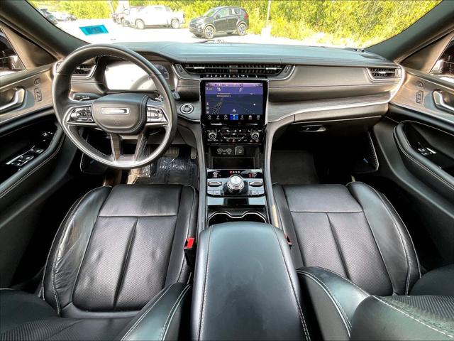 2022 Jeep Grand Cherokee Overland 4x4