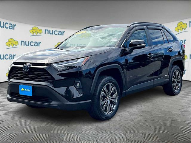 2022 Toyota RAV4 Hybrid XLE Premium
