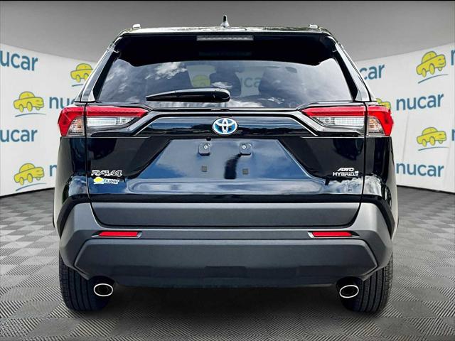 2022 Toyota RAV4 Hybrid XLE Premium