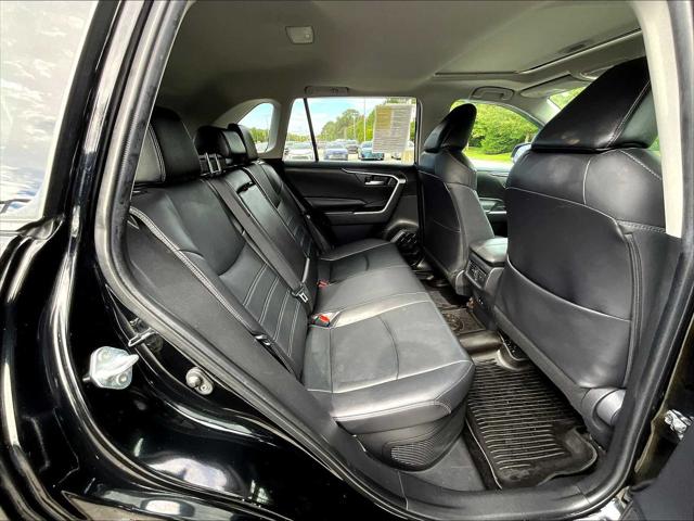 2022 Toyota RAV4 Hybrid XLE Premium