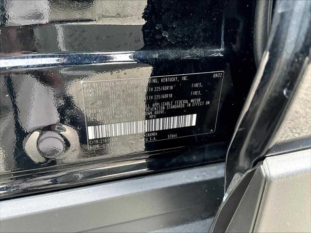2022 Toyota RAV4 Hybrid XLE Premium