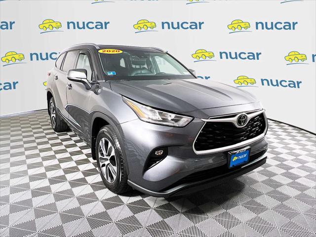 2020 Toyota Highlander XLE for sale in Norwood, MA