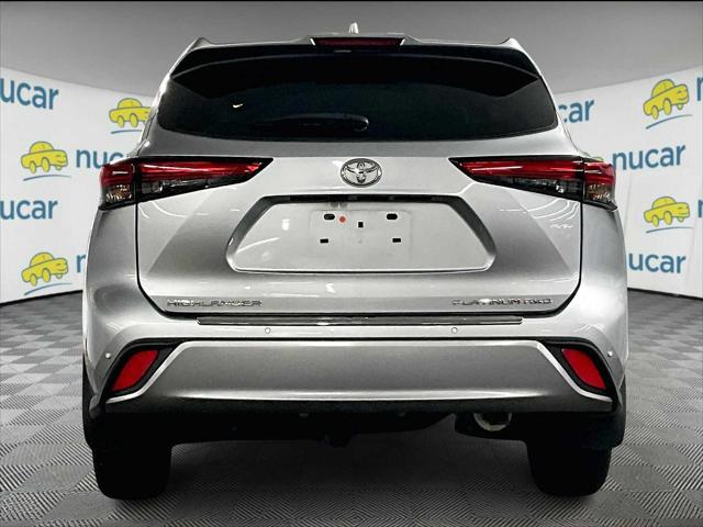 2021 Toyota Highlander Platinum