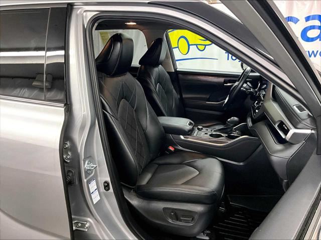 2021 Toyota Highlander Platinum