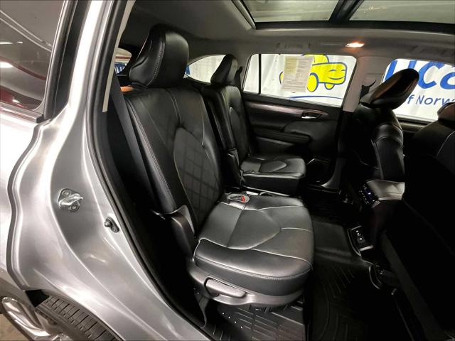 2021 Toyota Highlander Platinum