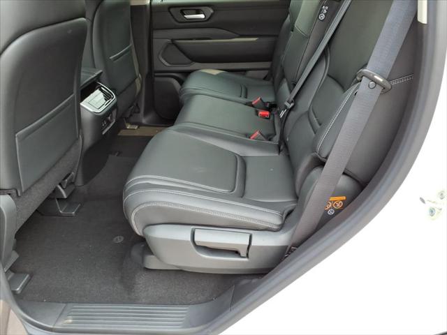 2026 Nissan Armada SV