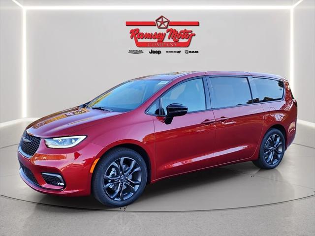 2026 Chrysler Pacifica PACIFICA SELECT 2026 Chrysler Pacifica PACIFICA SELECT