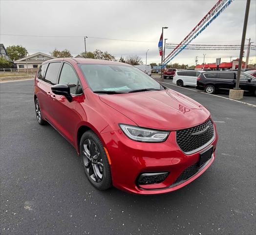 2026 Chrysler Pacifica PACIFICA SELECT