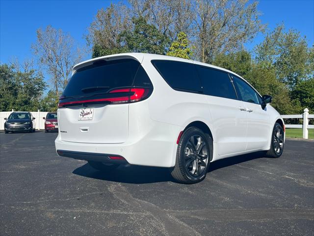2026 Chrysler Pacifica PACIFICA SELECT