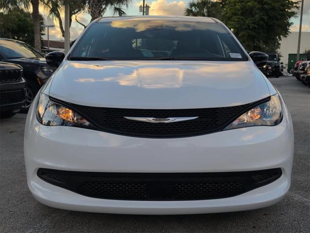 2026 Chrysler Voyager VOYAGER LX 2026 Chrysler Voyager VOYAGER LX