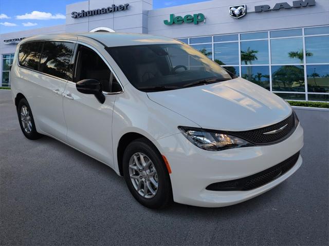 2026 Chrysler Voyager VOYAGER LX