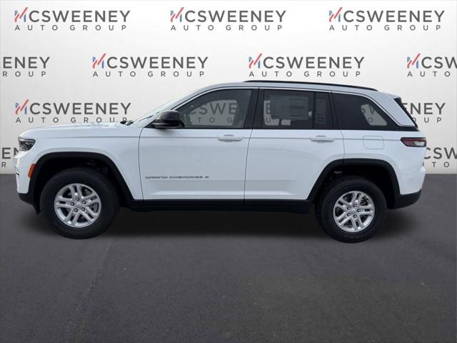 2025 Jeep Grand Cherokee GRAND CHEROKEE LAREDO 4X4