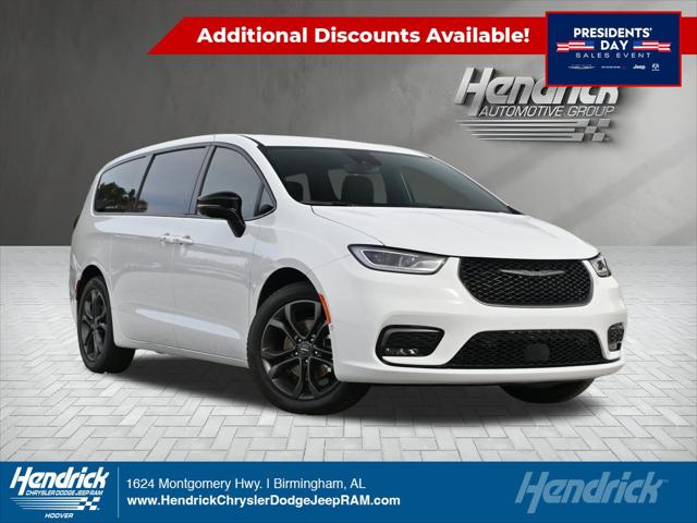 2026 Chrysler Pacifica PACIFICA SELECT