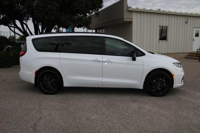 2026 Chrysler Pacifica PACIFICA LIMITED AWD 2026 Chrysler Pacifica PACIFICA LIMITED AWD