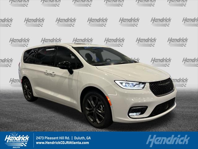 2026 Chrysler Pacifica PACIFICA SELECT