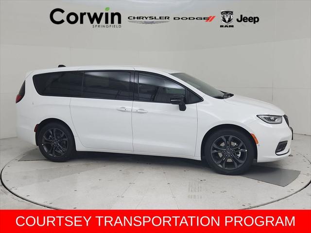 2026 Chrysler Pacifica PACIFICA SELECT