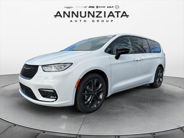 2026 Chrysler Pacifica Select for sale in Port Jervis, NY