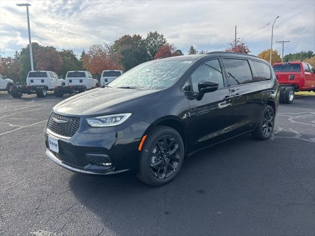 2026 Chrysler Pacifica PACIFICA LIMITED AWD
