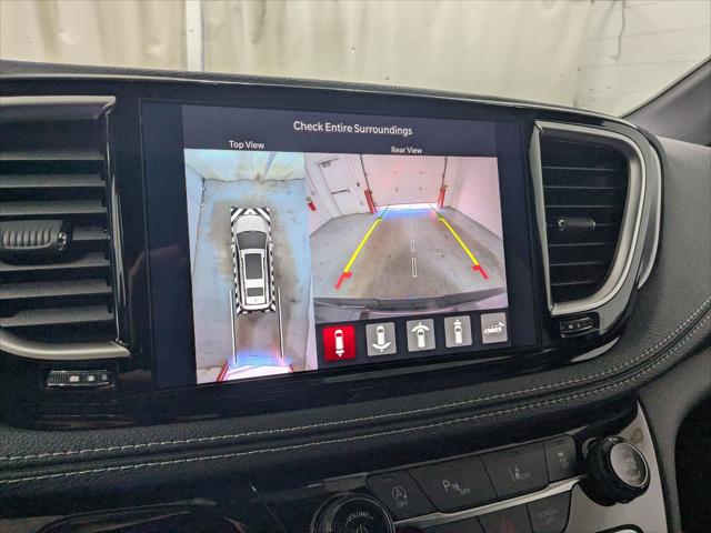 2026 Chrysler Pacifica Limited AWD