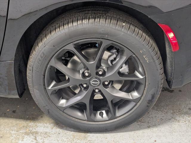 2026 Chrysler Pacifica Limited AWD