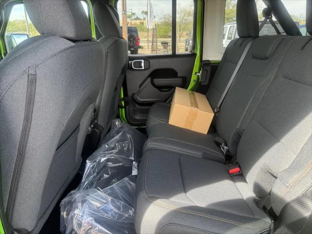2025 Jeep Wrangler 4-Door Summit 4x4