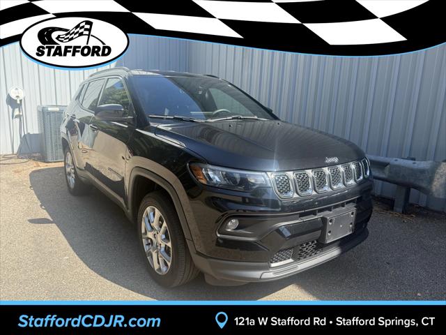 2023 Jeep Compass Latitude Lux FWD
