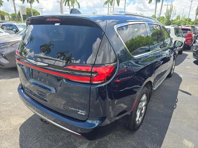 2021 Chrysler Pacifica Limited AWD