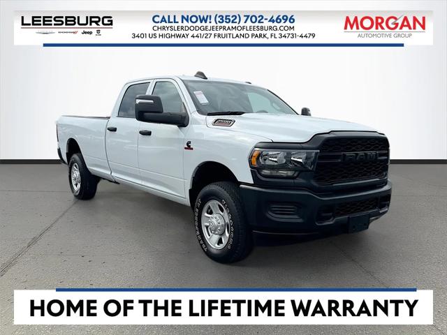 2023 RAM 2500 Tradesman Crew Cab 4x4 8 Box