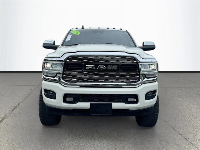 2020 RAM 3500 Limited Crew Cab 4x4 64 Box
