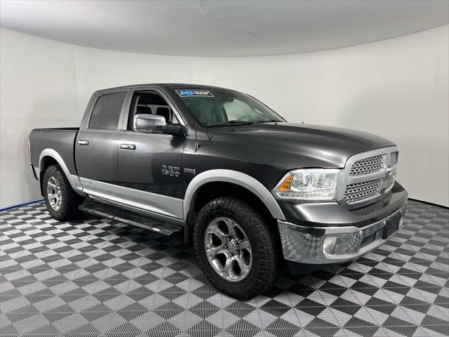 2018 RAM 1500 Laramie Crew Cab 4x4 57 Box